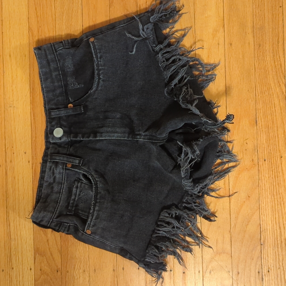 [BlankNYC] high waisted fringe charcoal black short